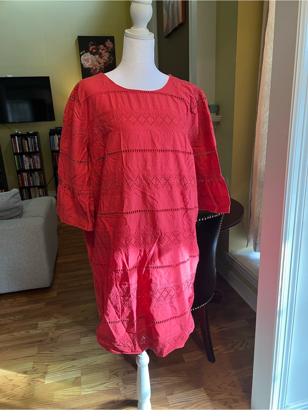 Ann Taylor LOFT Oulet Red Eyelet Short Sleeve Shift Dress